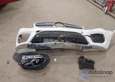 2018 Mercedes-Benz Gls 550 4Matic z USA, uszkodzony, nr VIN 4JGDF7DE3JB060760